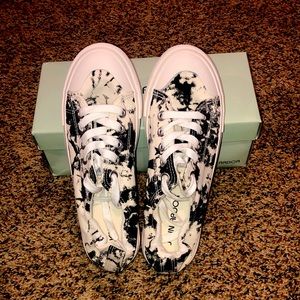 NEW Black/white Tie Dye Sneakers